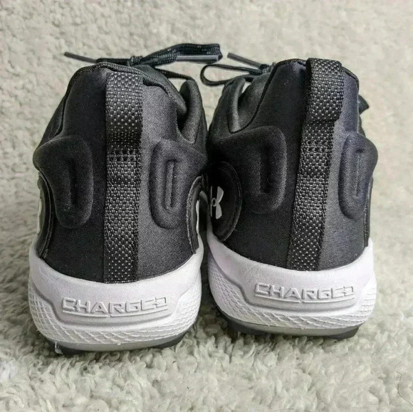 NWOT UNDER  ARMOUR Women Baseball shoes size 7 Microtips - Picture 4 of 8